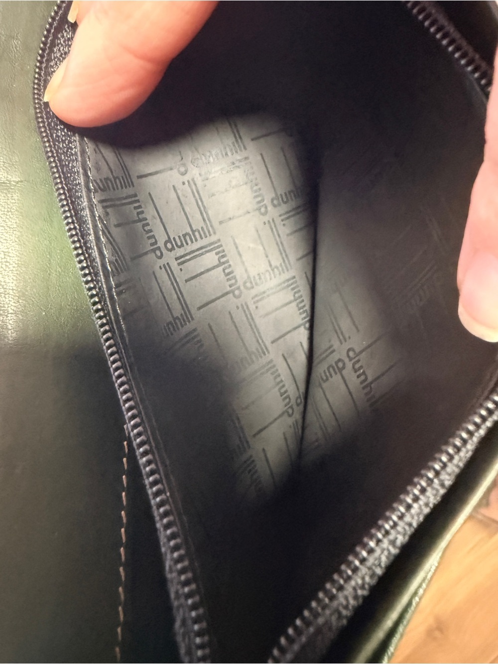 Dunhill Dark Green Leather Clutch Vanity Bag with Matching Wallet - Picture 15 of 15